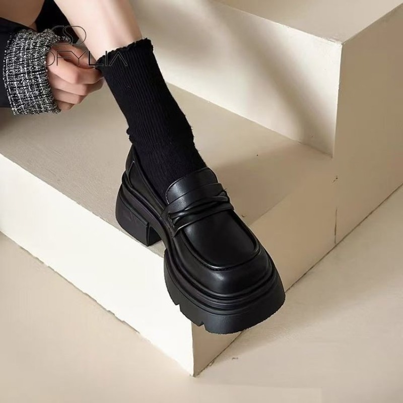Women's Black Chunky Platform  - Womens Heels recension och pris