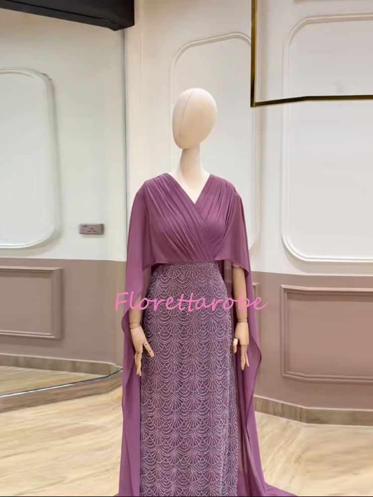 Customized Saudi Arabia V-Neck - Evening Gown recension och pris